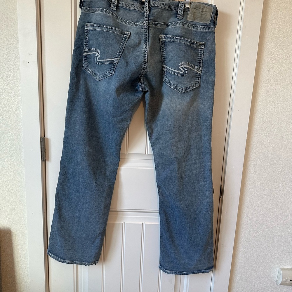 Silver ZAC style Men's Classic Straight Blue Denim Jeans size 38 W x 33 L